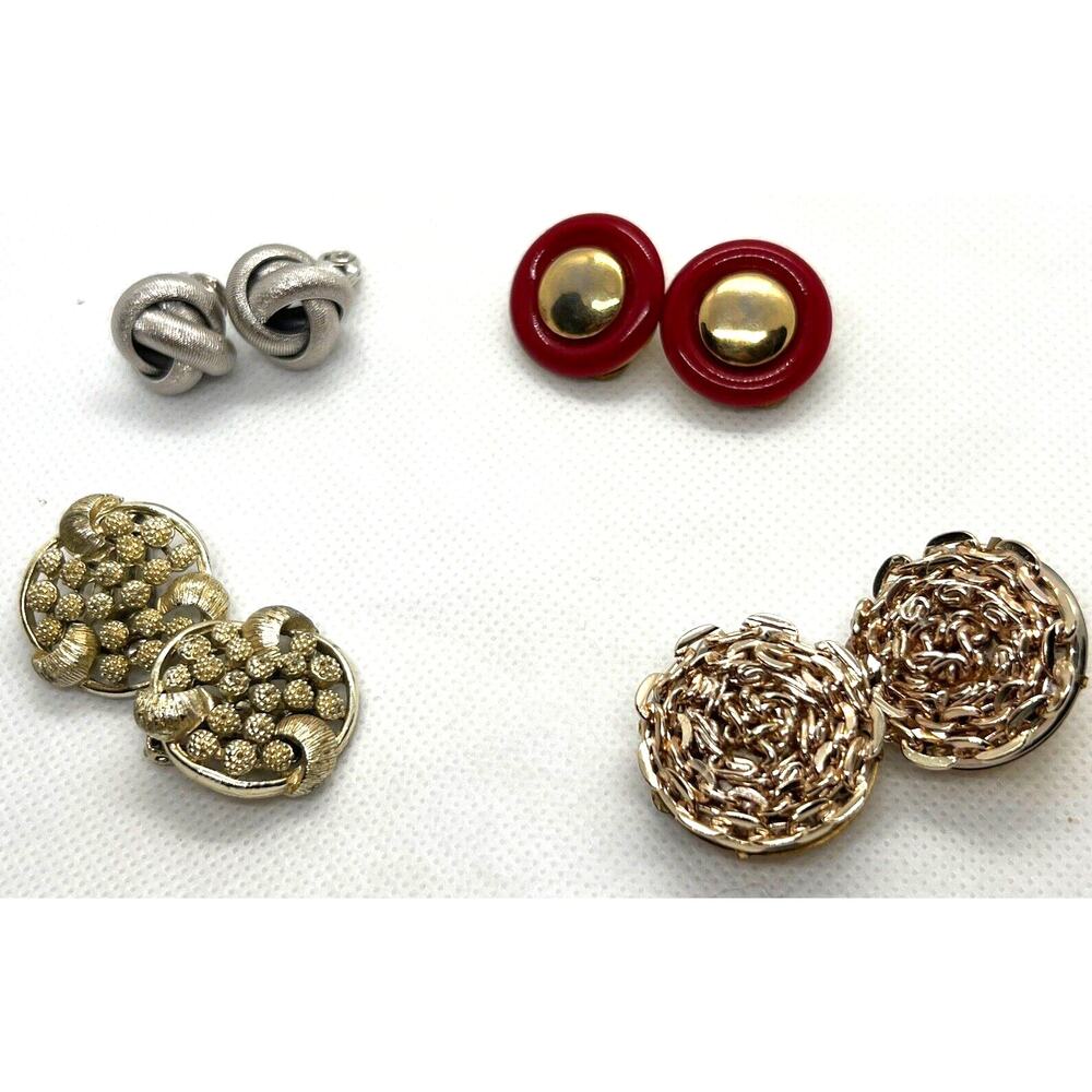 Lot Of 4 Clip-on Vintage Earrings Germany Coro Trifari Monet Gold & Silver Tone